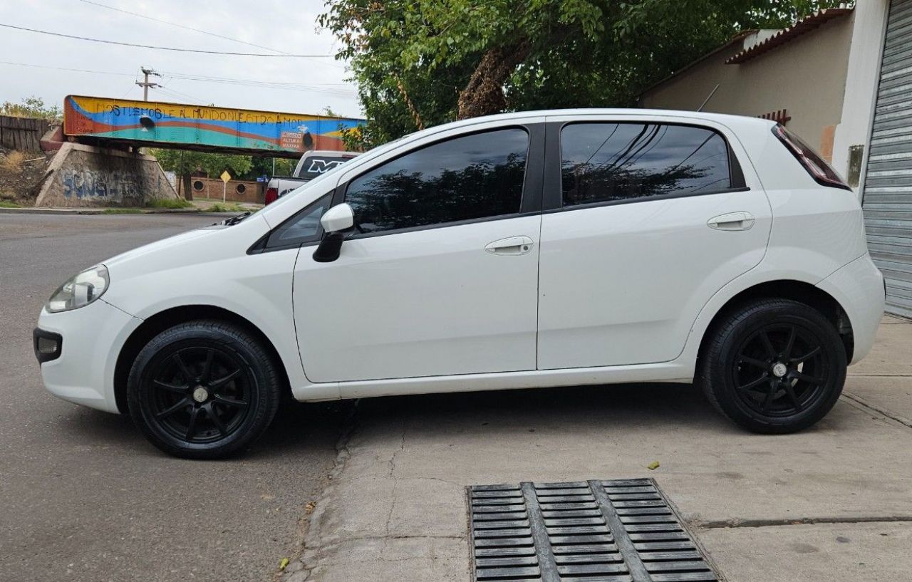 Fiat Punto Usado Financiado en Mendoza, deRuedas