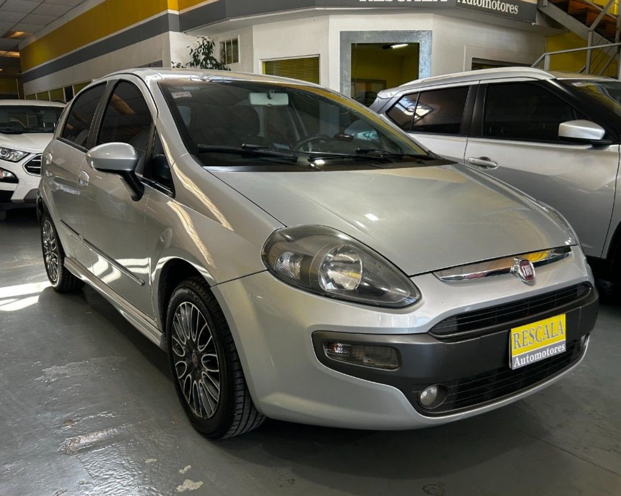 Fiat Punto Usado Financiado en Córdoba, deRuedas