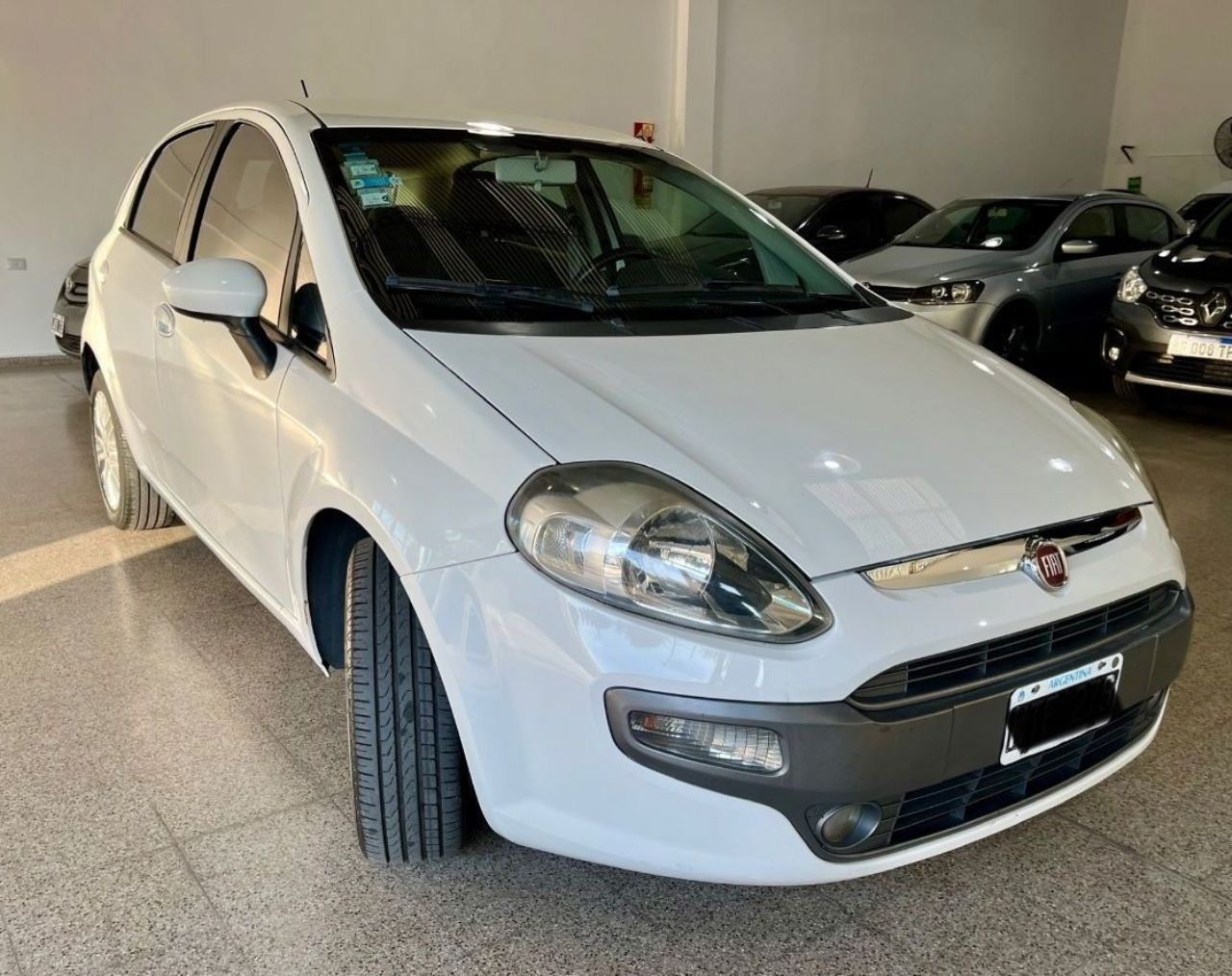 Fiat Punto Usado Financiado en Córdoba, deRuedas