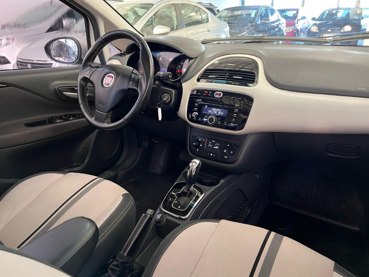 Fiat Punto Usado Financiado en Córdoba, deRuedas