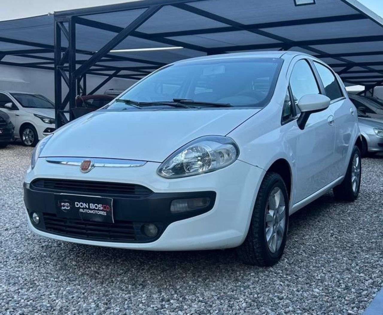 Fiat Punto Usado Financiado en Córdoba, deRuedas