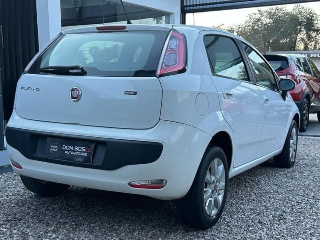 Fiat Punto Usado Financiado en Córdoba, deRuedas