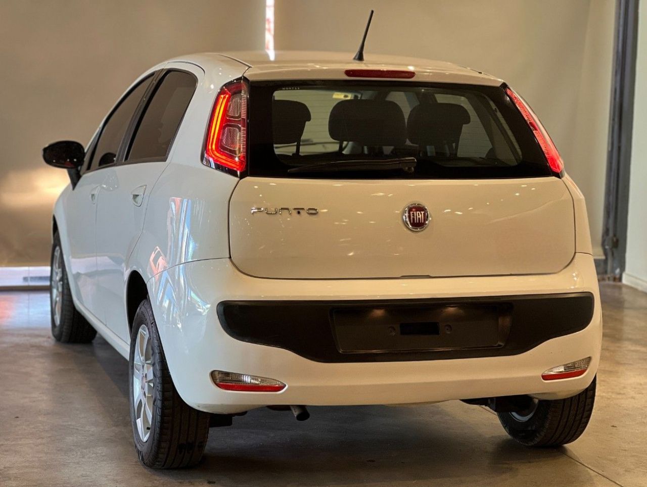 Fiat Punto Usado Financiado en Córdoba, deRuedas