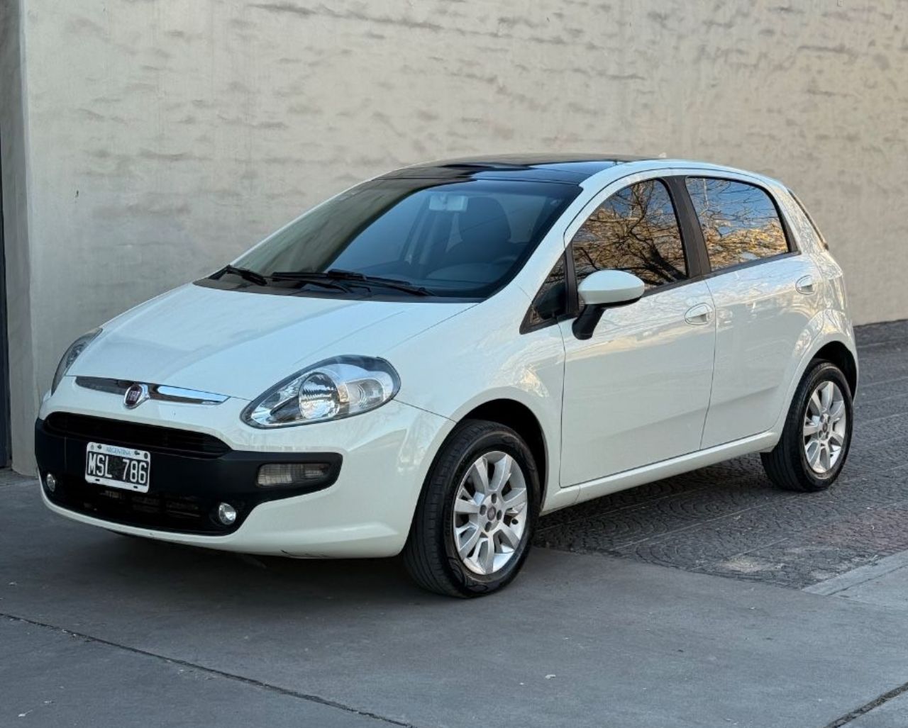 Fiat Punto Usado Financiado en Mendoza, deRuedas