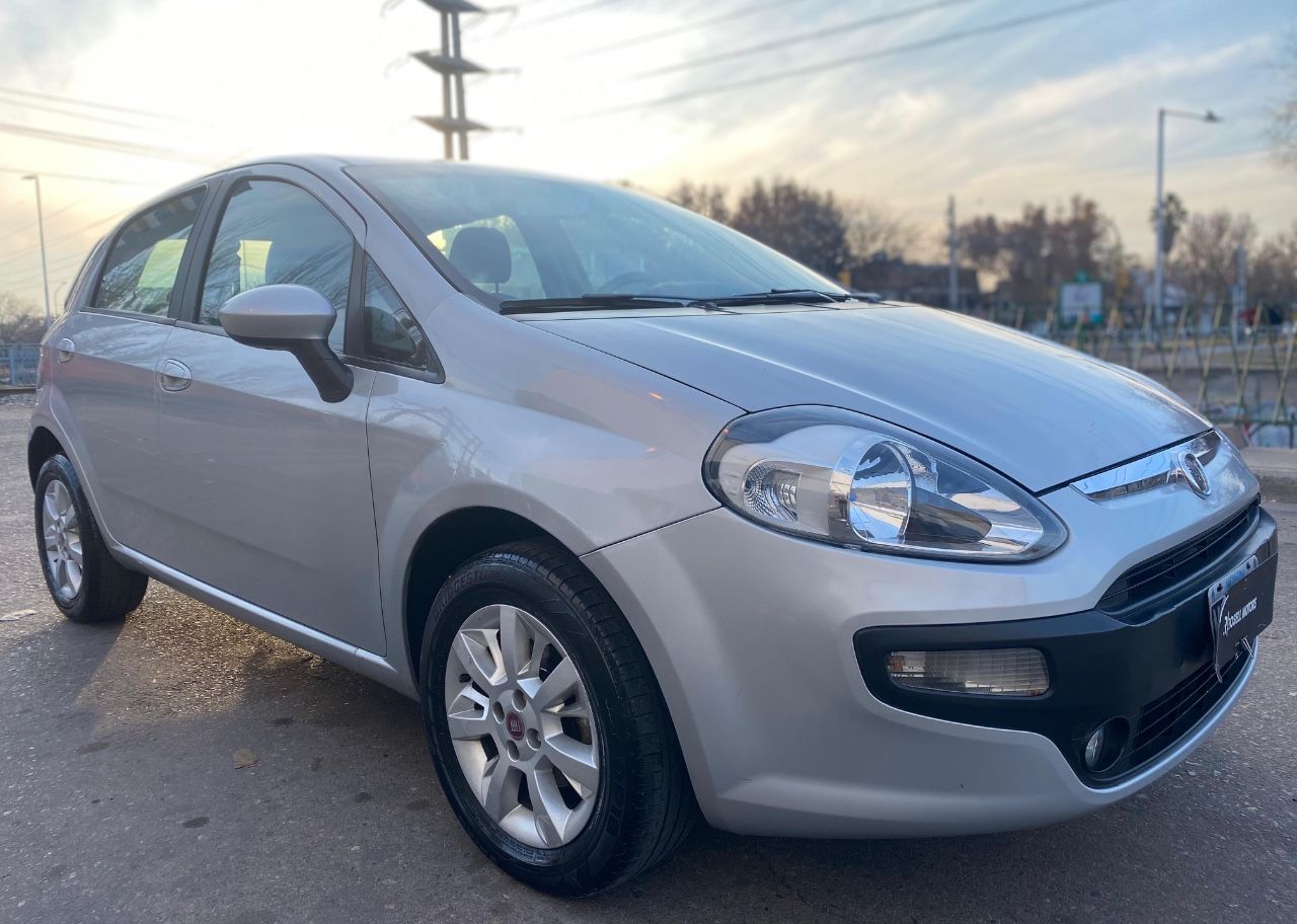 Fiat Punto Usado Financiado en Mendoza, deRuedas