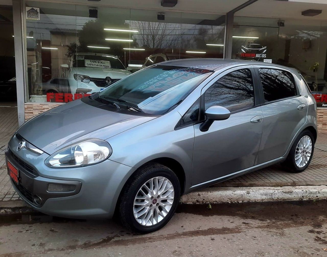 Fiat Punto Usado Financiado en Córdoba, deRuedas