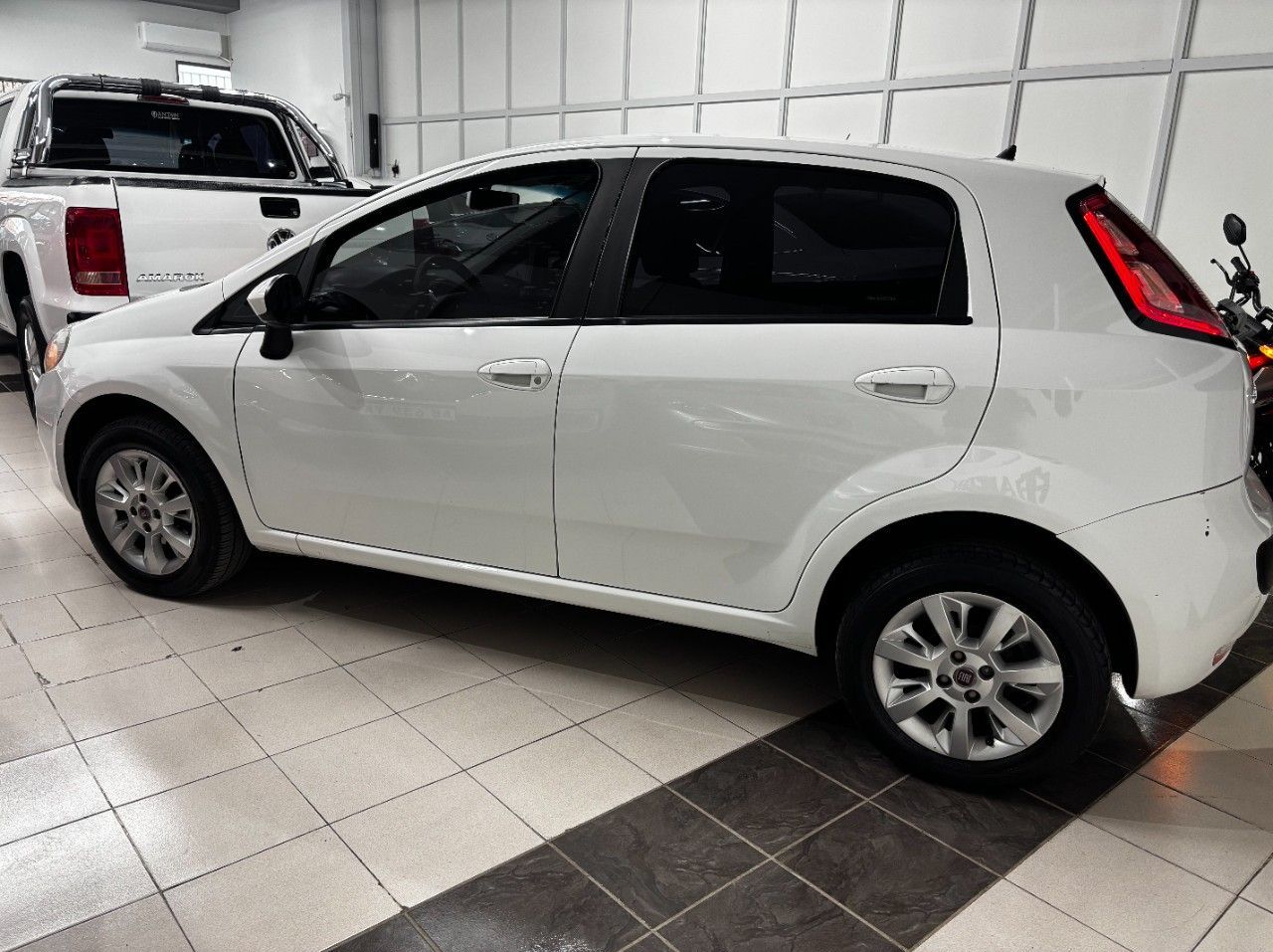 Fiat Punto Usado Financiado en Mendoza, deRuedas