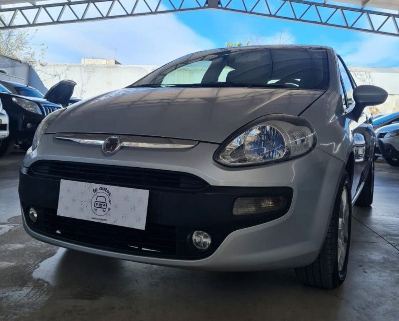 Fiat Punto Usado Financiado en Mendoza, deRuedas