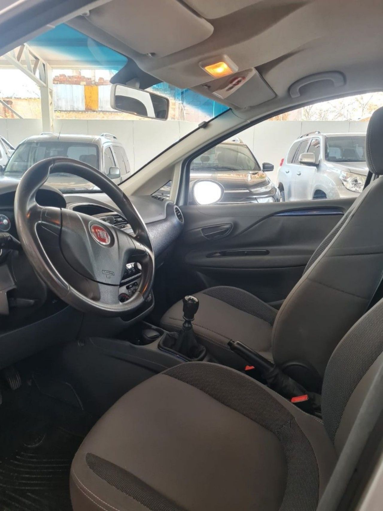 Fiat Punto Usado Financiado en Mendoza, deRuedas