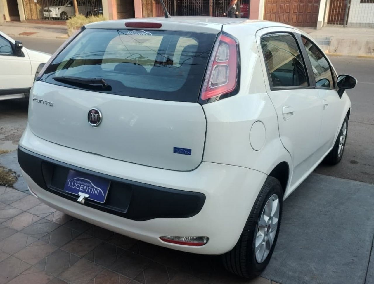 Fiat Punto Usado Financiado en Mendoza, deRuedas