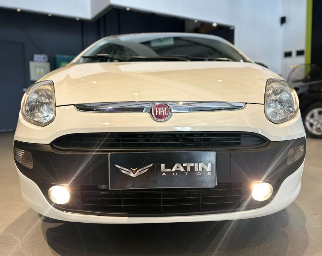 Fiat Punto Usado Financiado en Córdoba, deRuedas