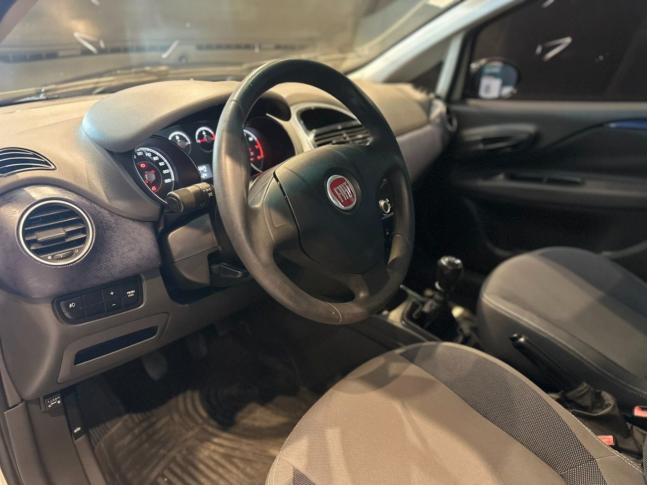 Fiat Punto Usado Financiado en Córdoba, deRuedas