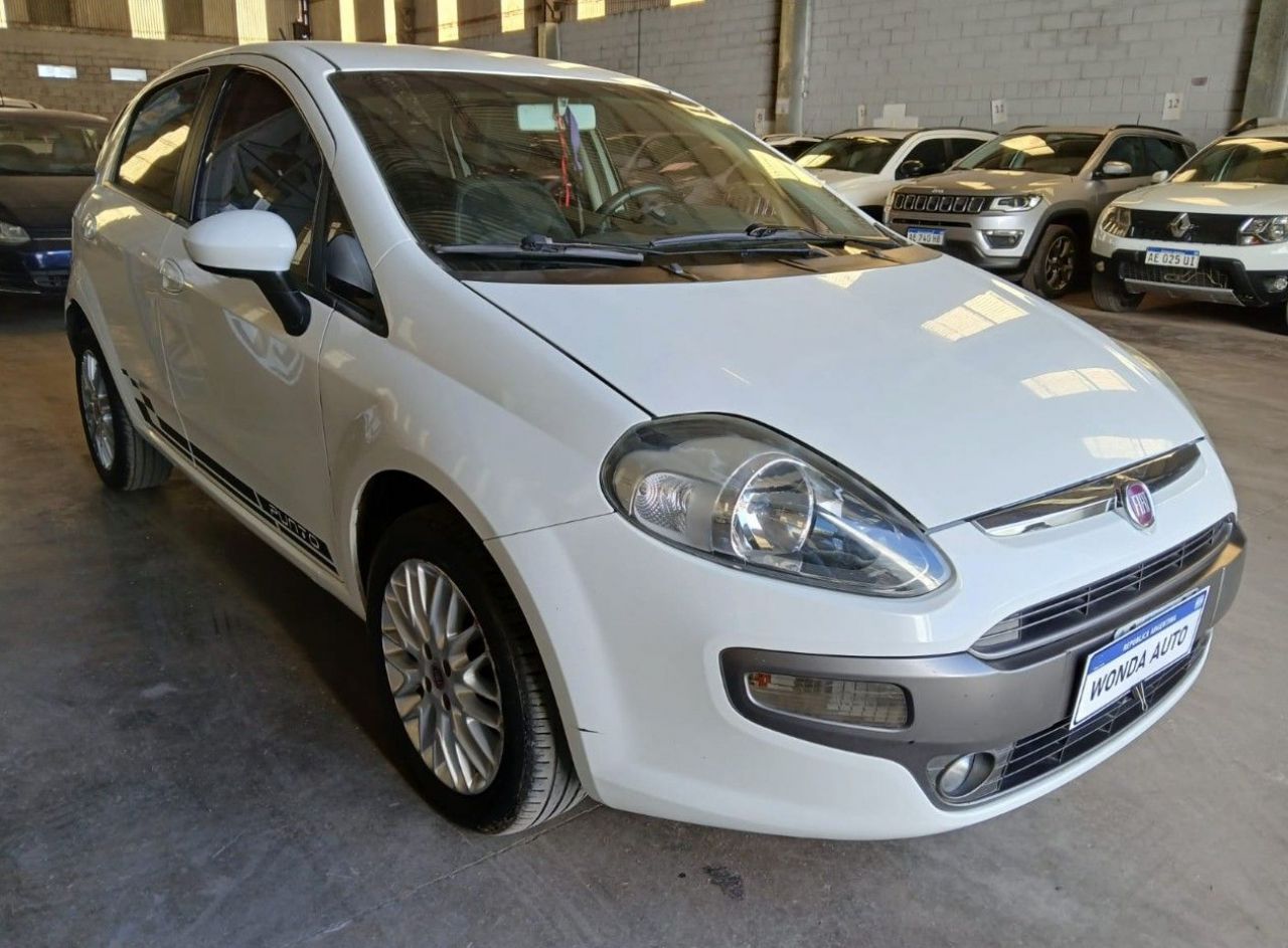 Fiat Punto Usado Financiado en Córdoba, deRuedas