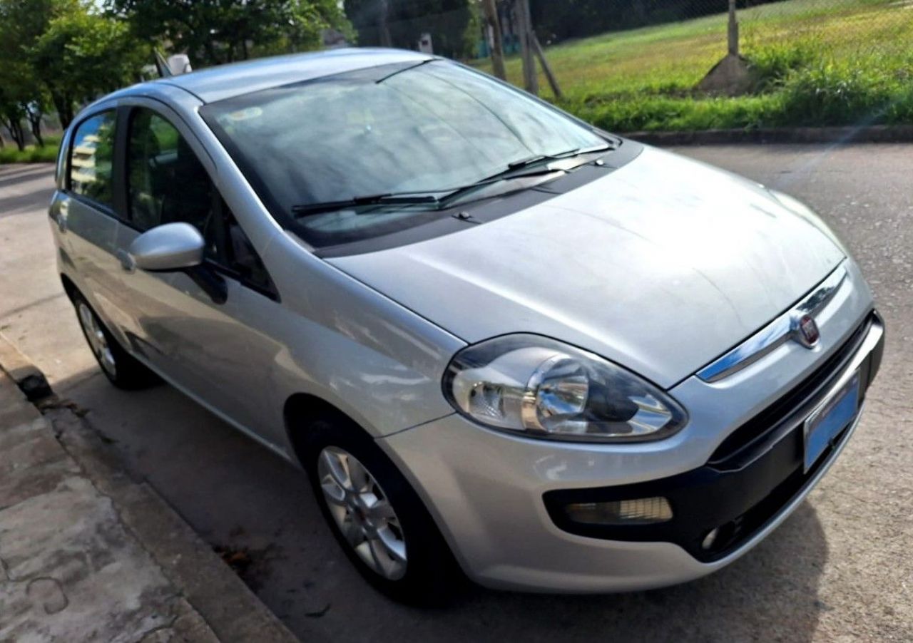 Fiat Punto Usado Financiado en Córdoba, deRuedas