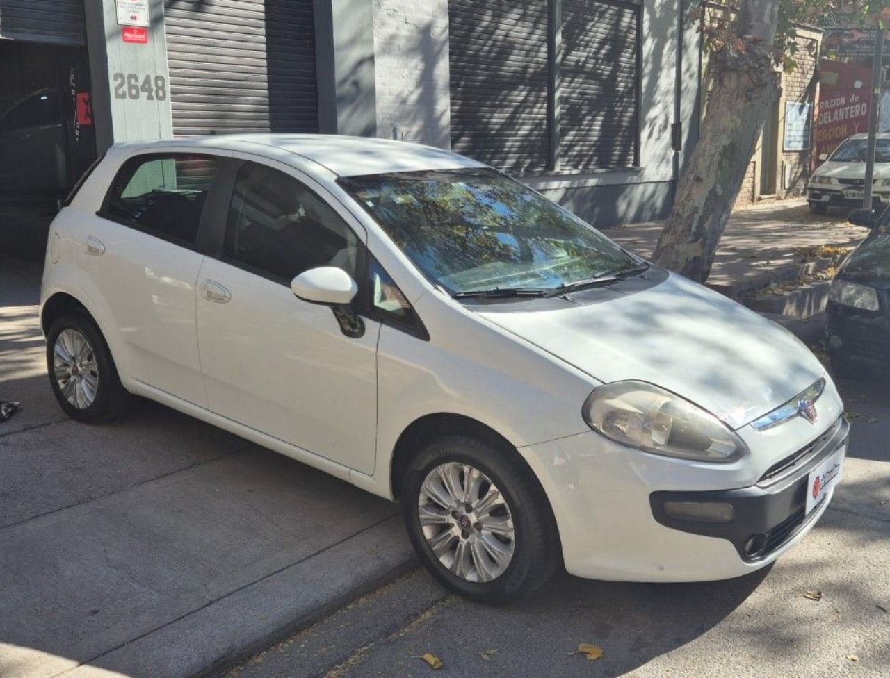 Fiat Punto Usado Financiado en Mendoza, deRuedas