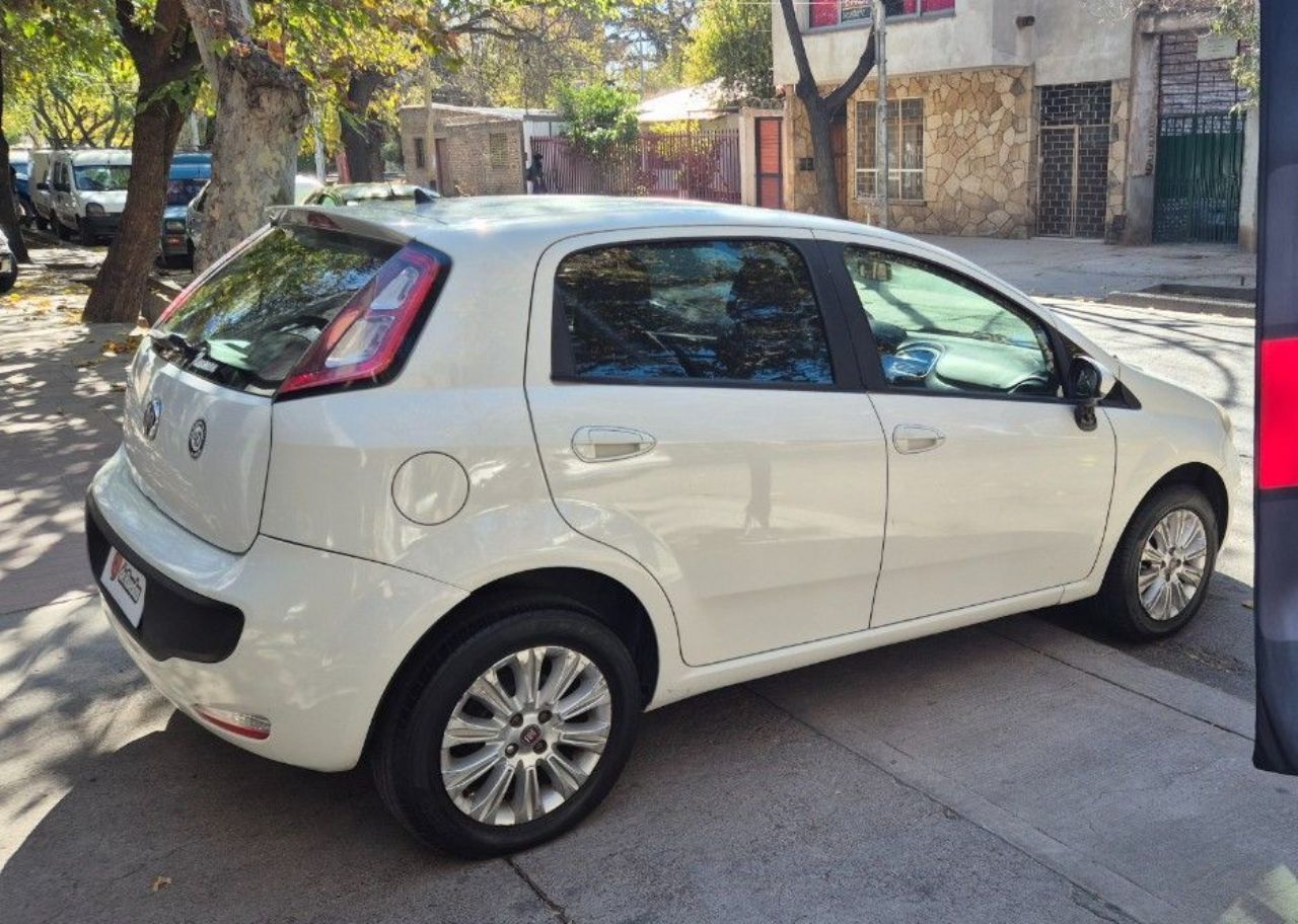Fiat Punto Usado Financiado en Mendoza, deRuedas