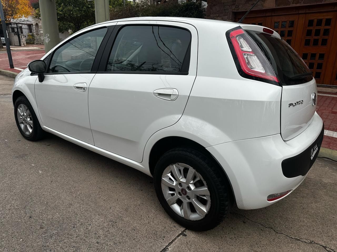 Fiat Punto Usado Financiado en Córdoba, deRuedas
