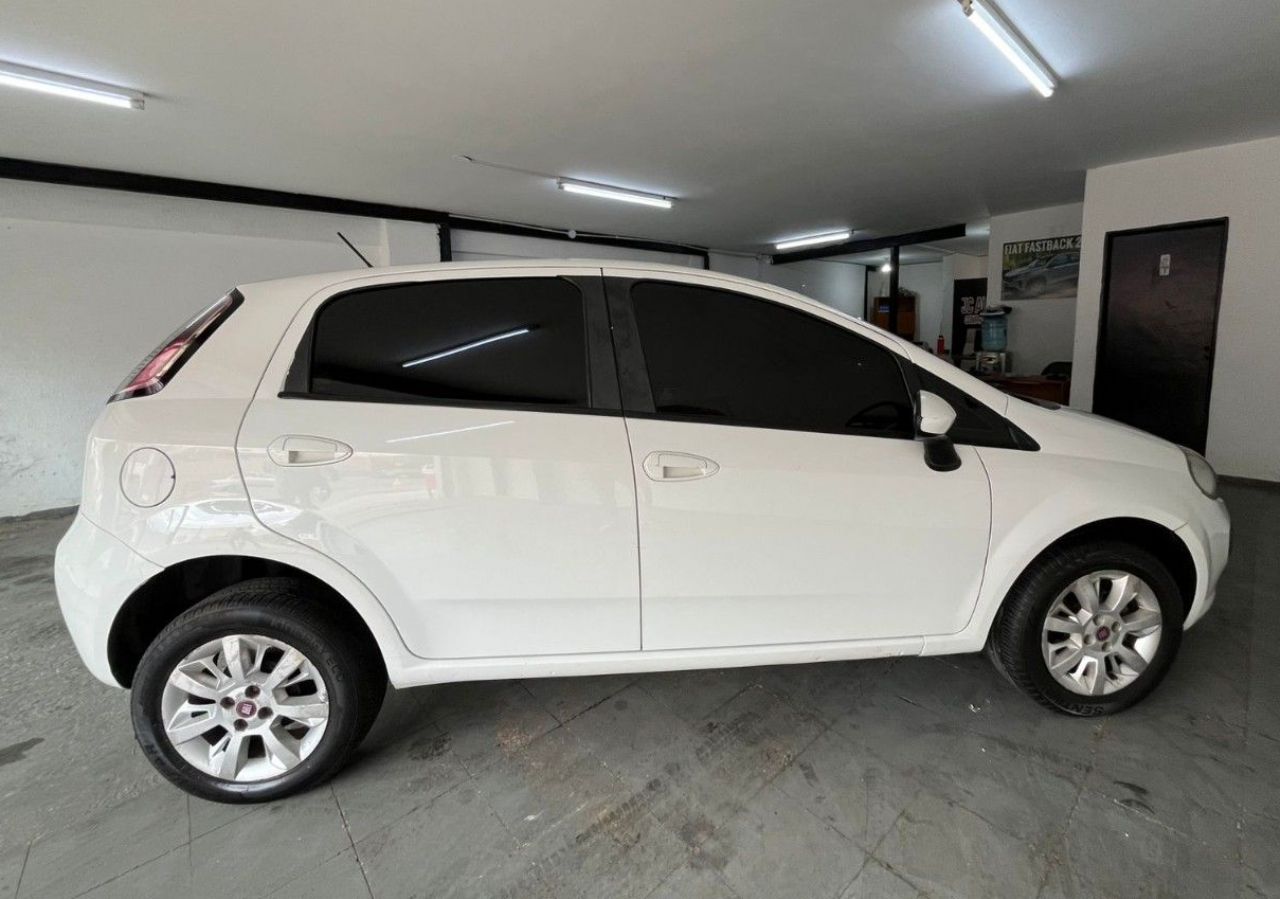 Fiat Punto Usado Financiado en Córdoba, deRuedas