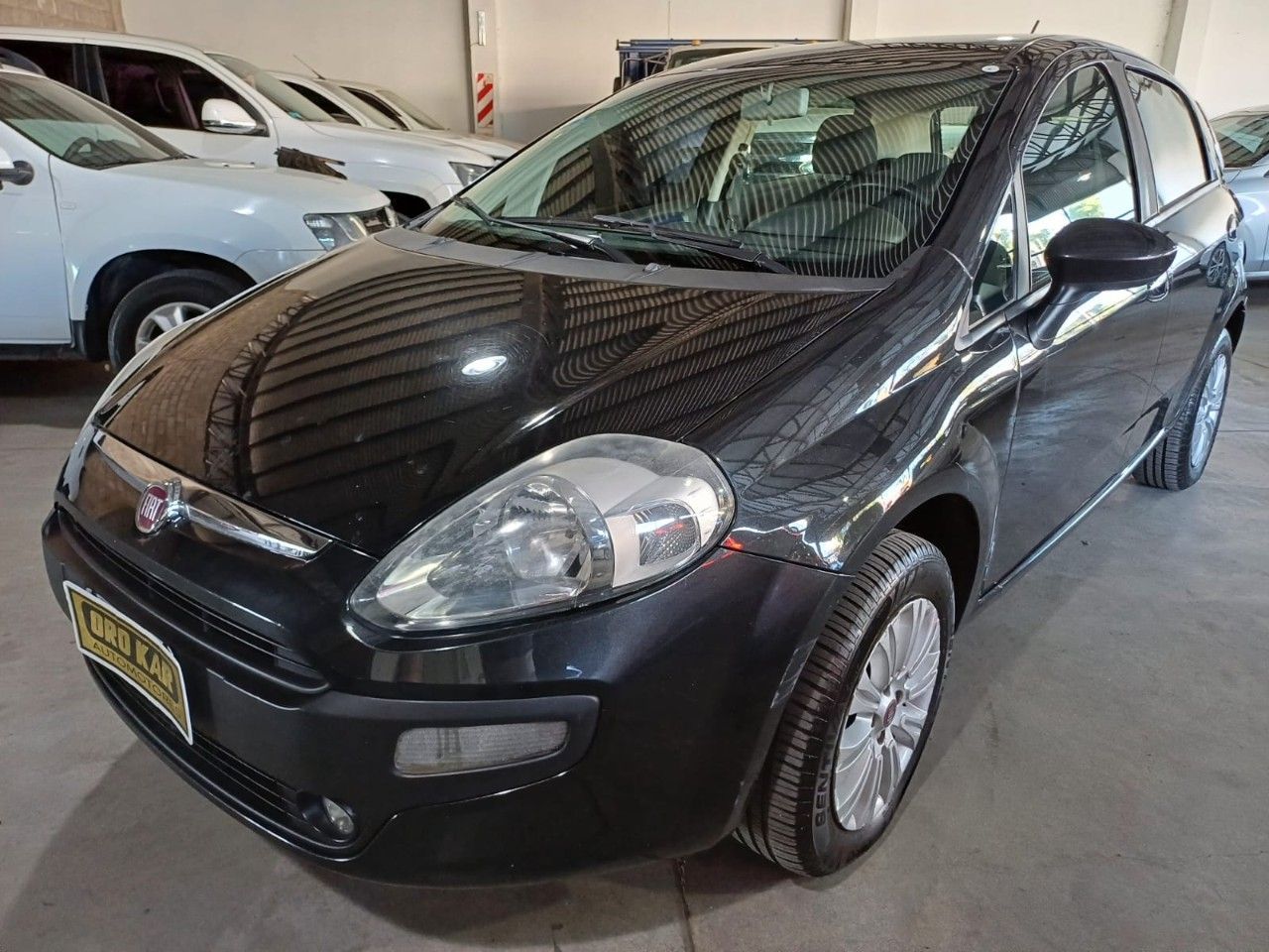 Fiat Punto Usado Financiado en Córdoba, deRuedas