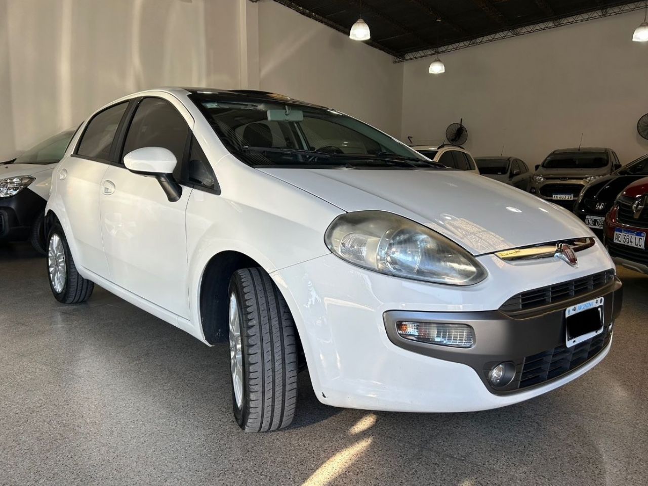Fiat Punto Usado Financiado en Córdoba, deRuedas