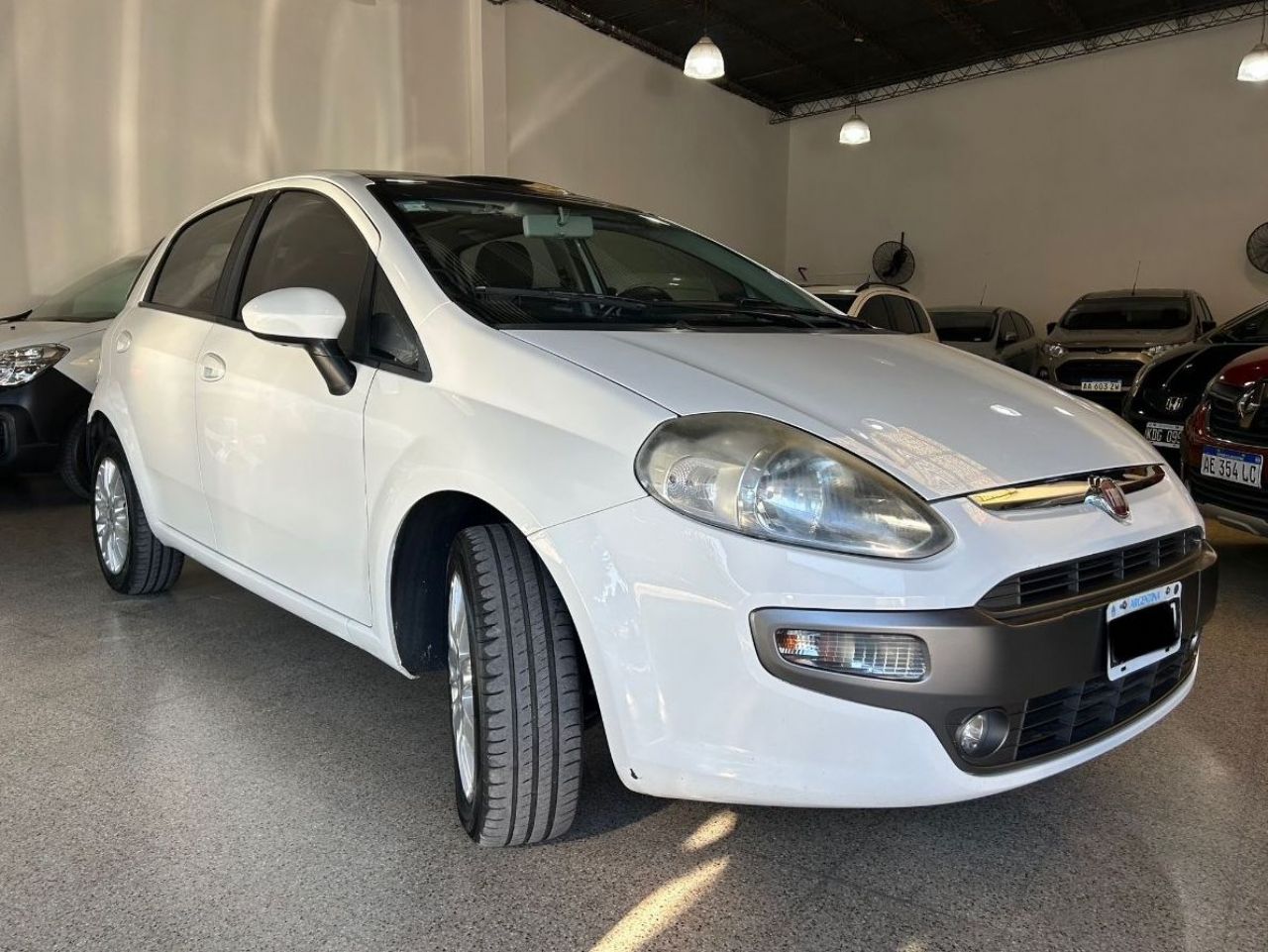 Fiat Punto Usado Financiado en Córdoba, deRuedas