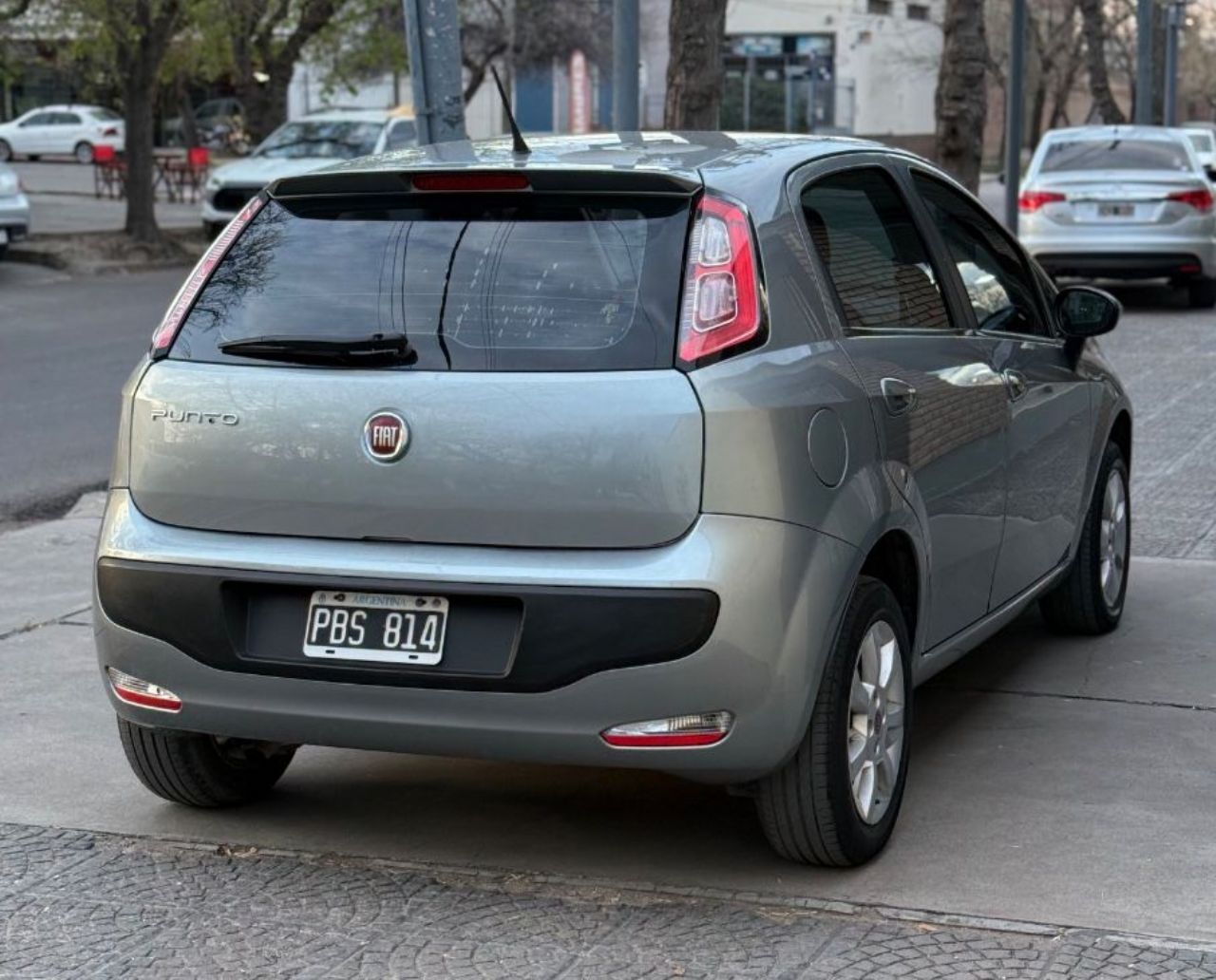 Fiat Punto Usado Financiado en Mendoza, deRuedas