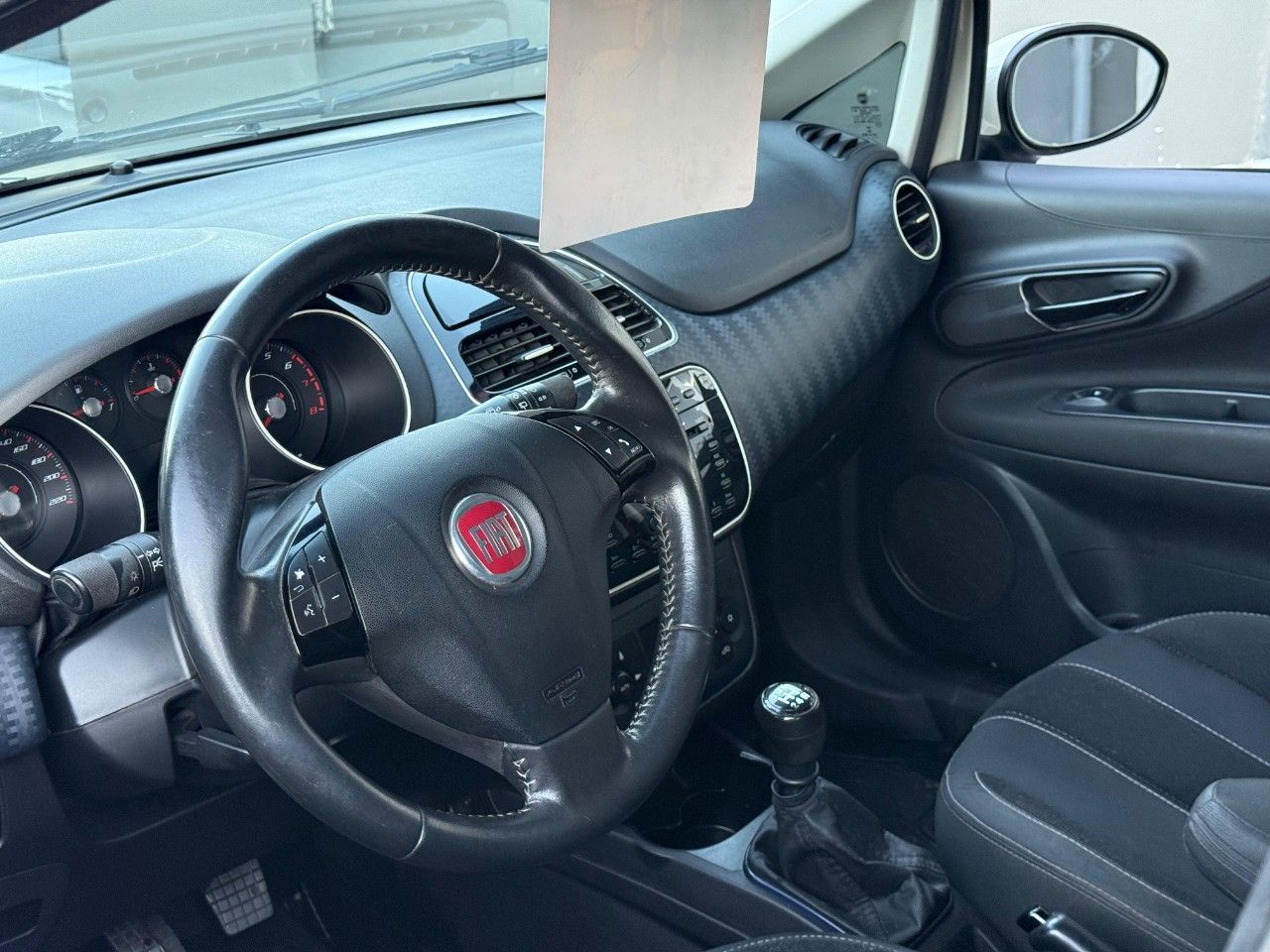 Fiat Punto Usado Financiado en Córdoba, deRuedas