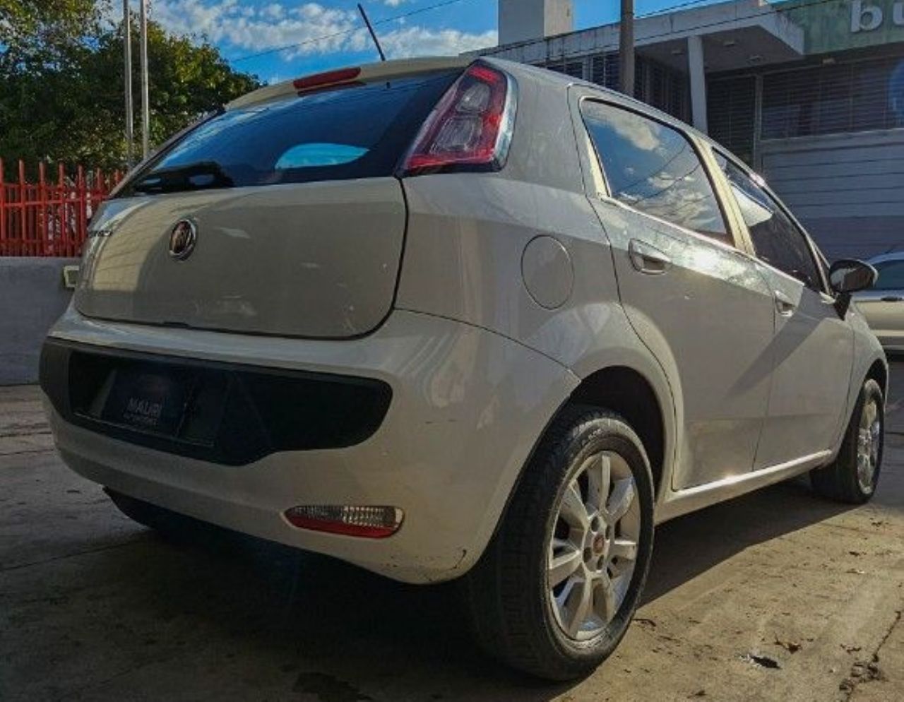 Fiat Punto Usado Financiado en Córdoba, deRuedas