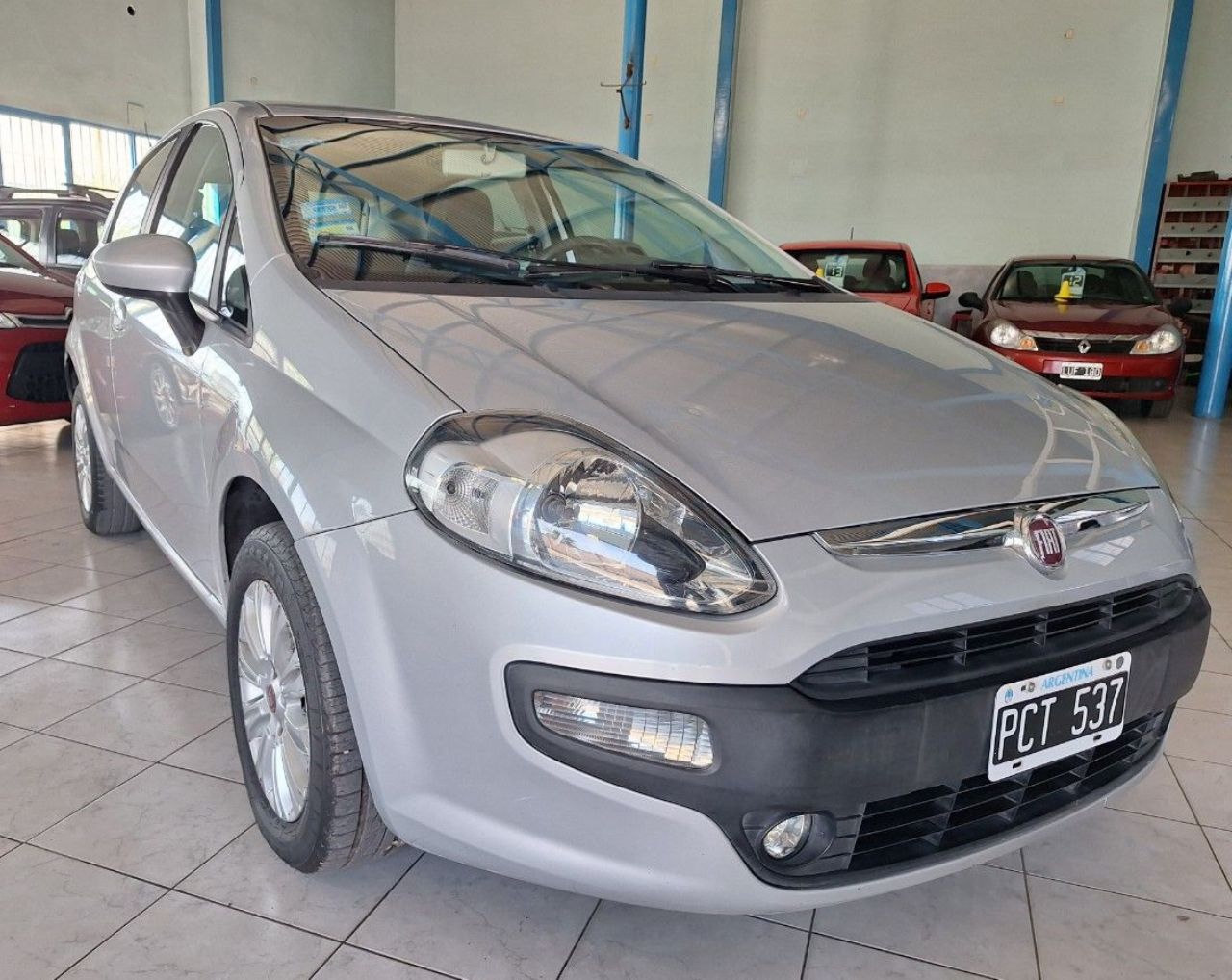 Fiat Punto Usado Financiado en Mendoza, deRuedas