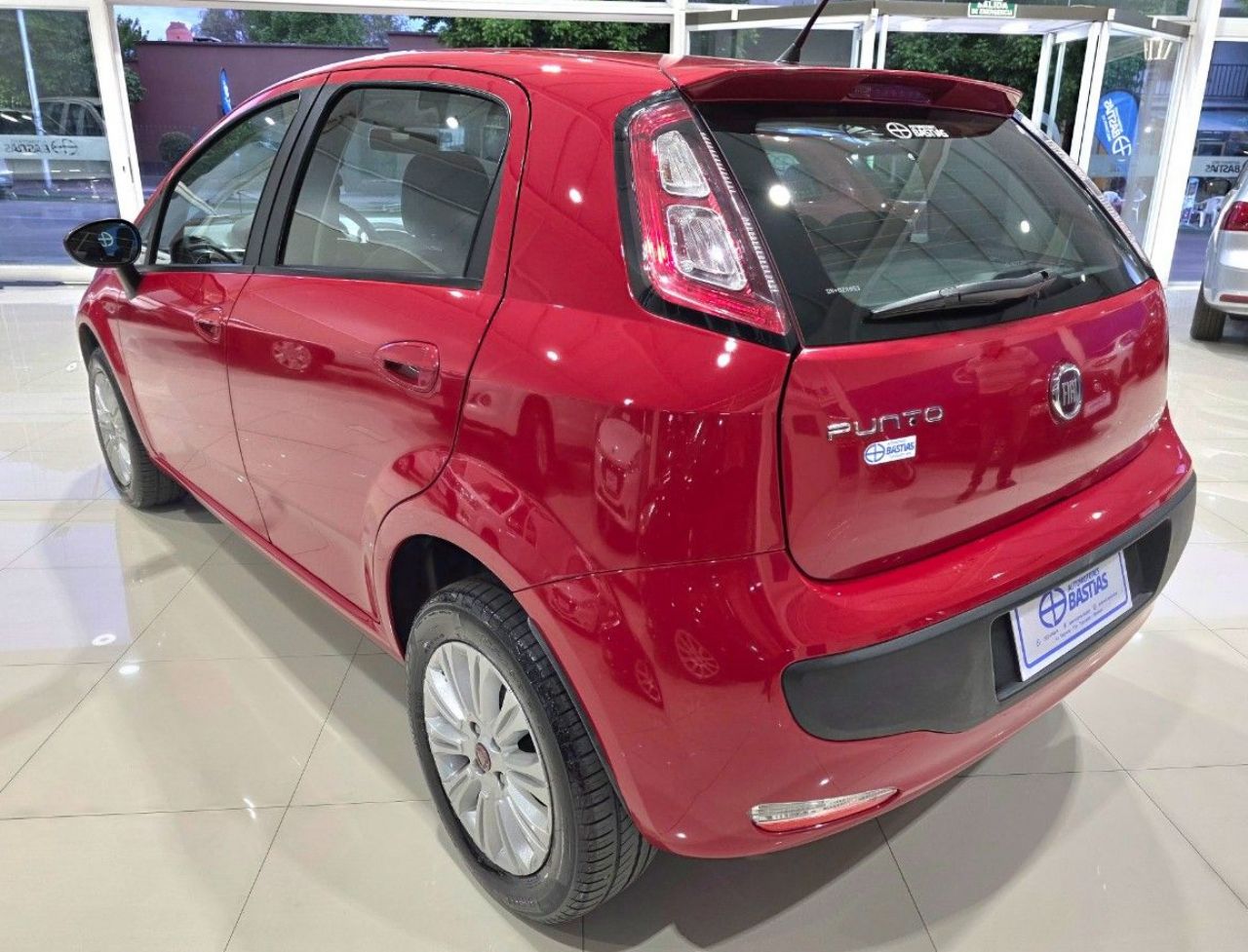 Fiat Punto Usado Financiado en Mendoza, deRuedas