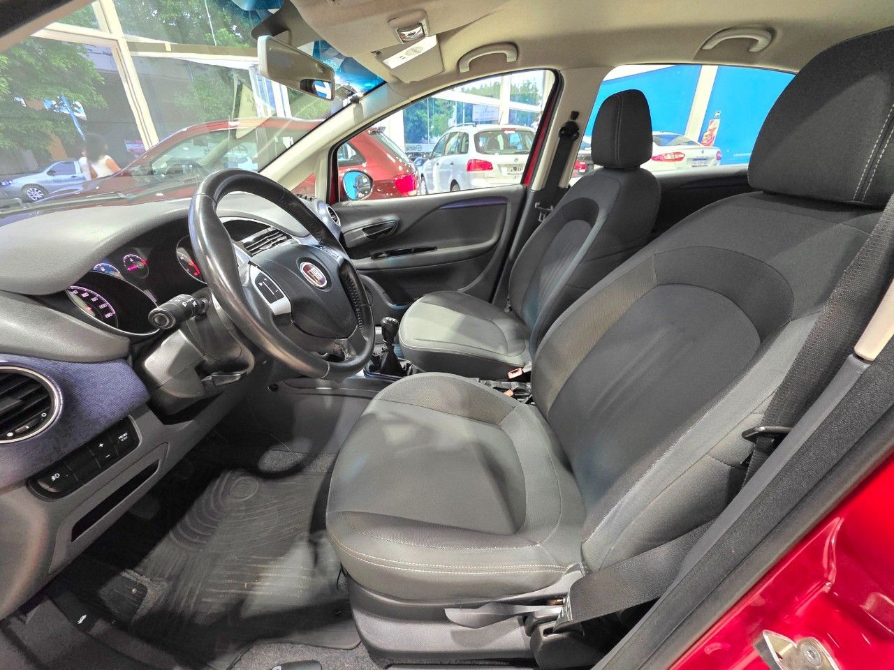 Fiat Punto Usado Financiado en Mendoza, deRuedas