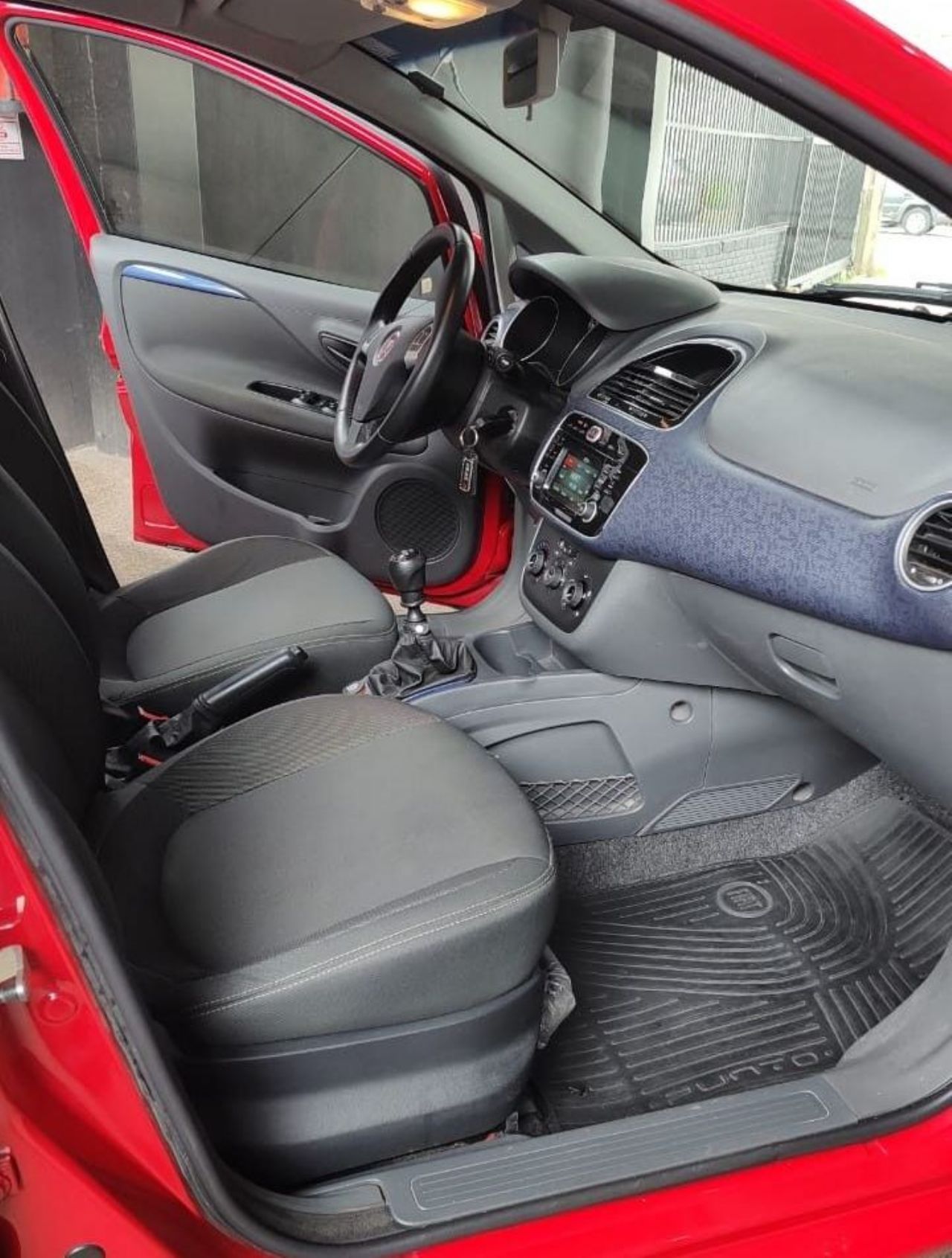 Fiat Punto Usado Financiado en Córdoba, deRuedas