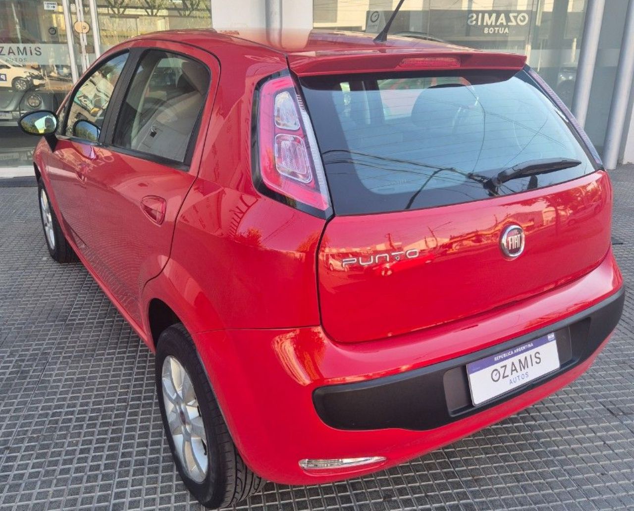 Fiat Punto Usado Financiado en Mendoza, deRuedas
