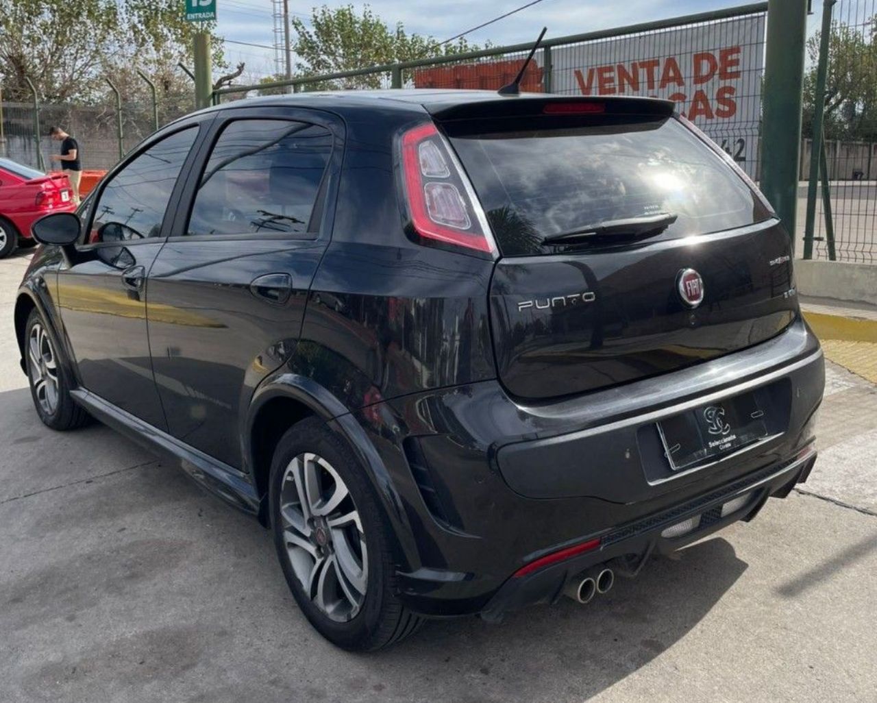 Fiat Punto Usado Financiado en Córdoba, deRuedas