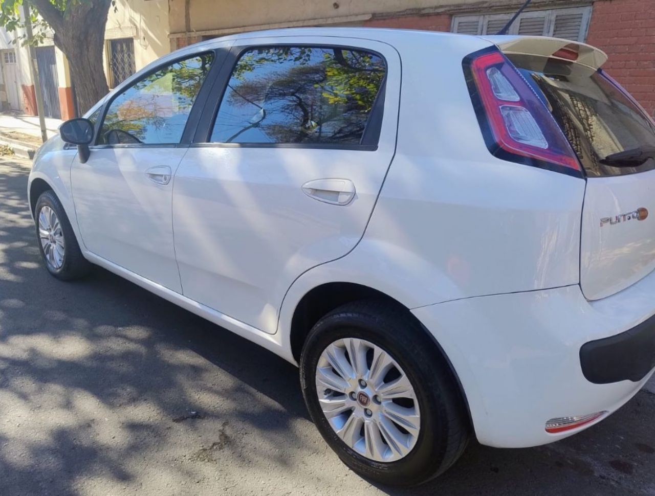 Fiat Punto Usado Financiado en Mendoza, deRuedas