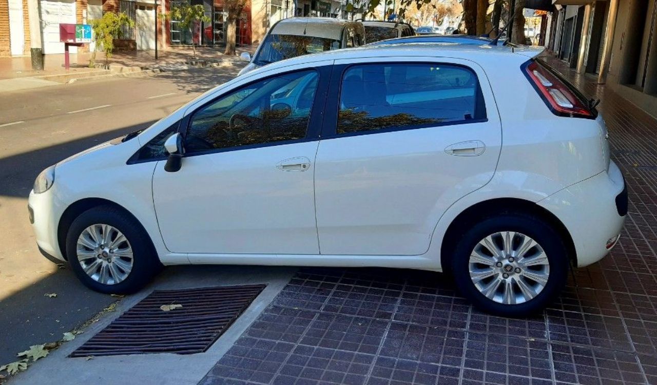 Fiat Punto Usado en Mendoza, deRuedas