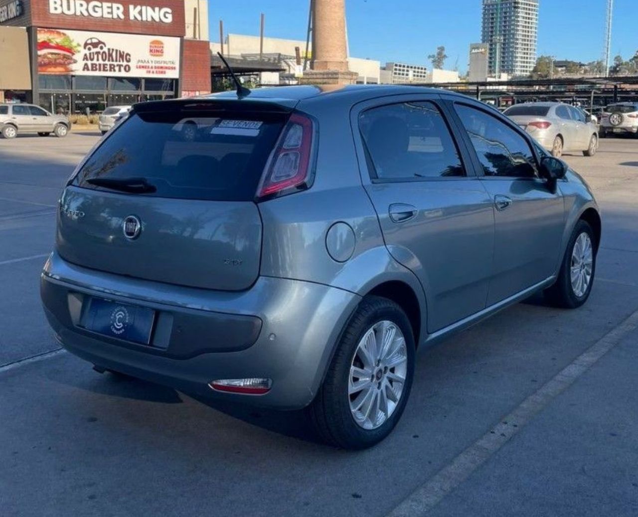 Fiat Punto Usado Financiado en Córdoba, deRuedas