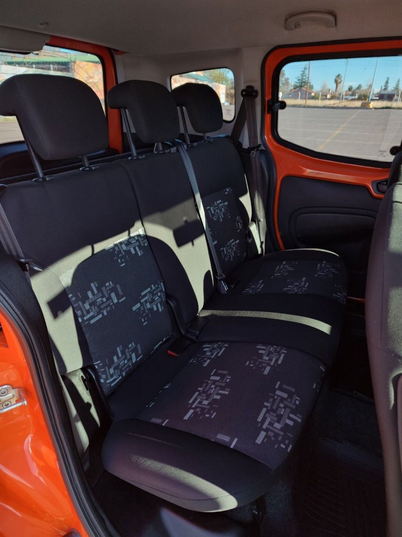 Fiat Qubo Usada en Mendoza, deRuedas