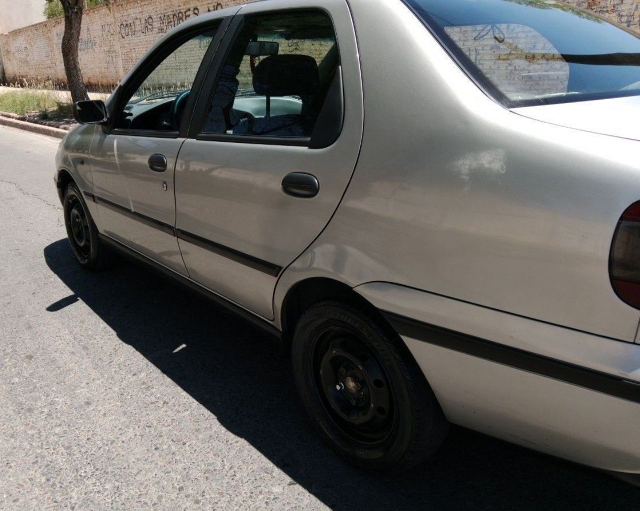 Fiat Siena Usado en Mendoza, deRuedas