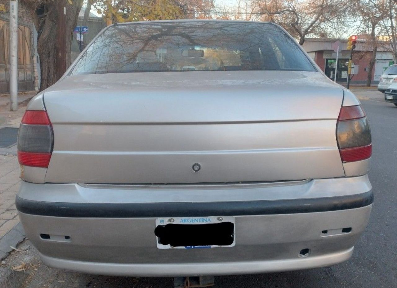 Fiat Siena Usado en Mendoza, deRuedas