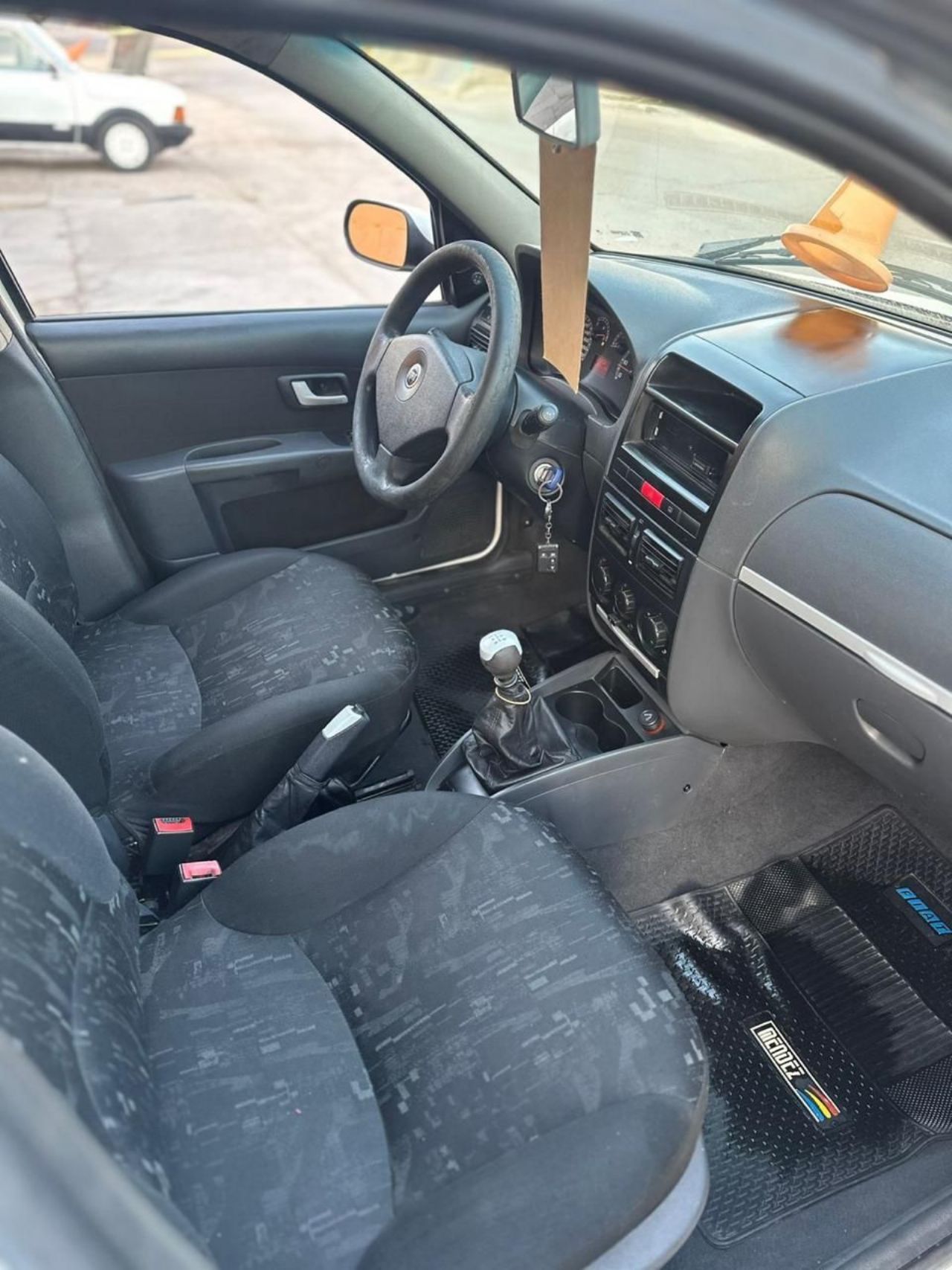 Fiat Siena Usado en Mendoza, deRuedas