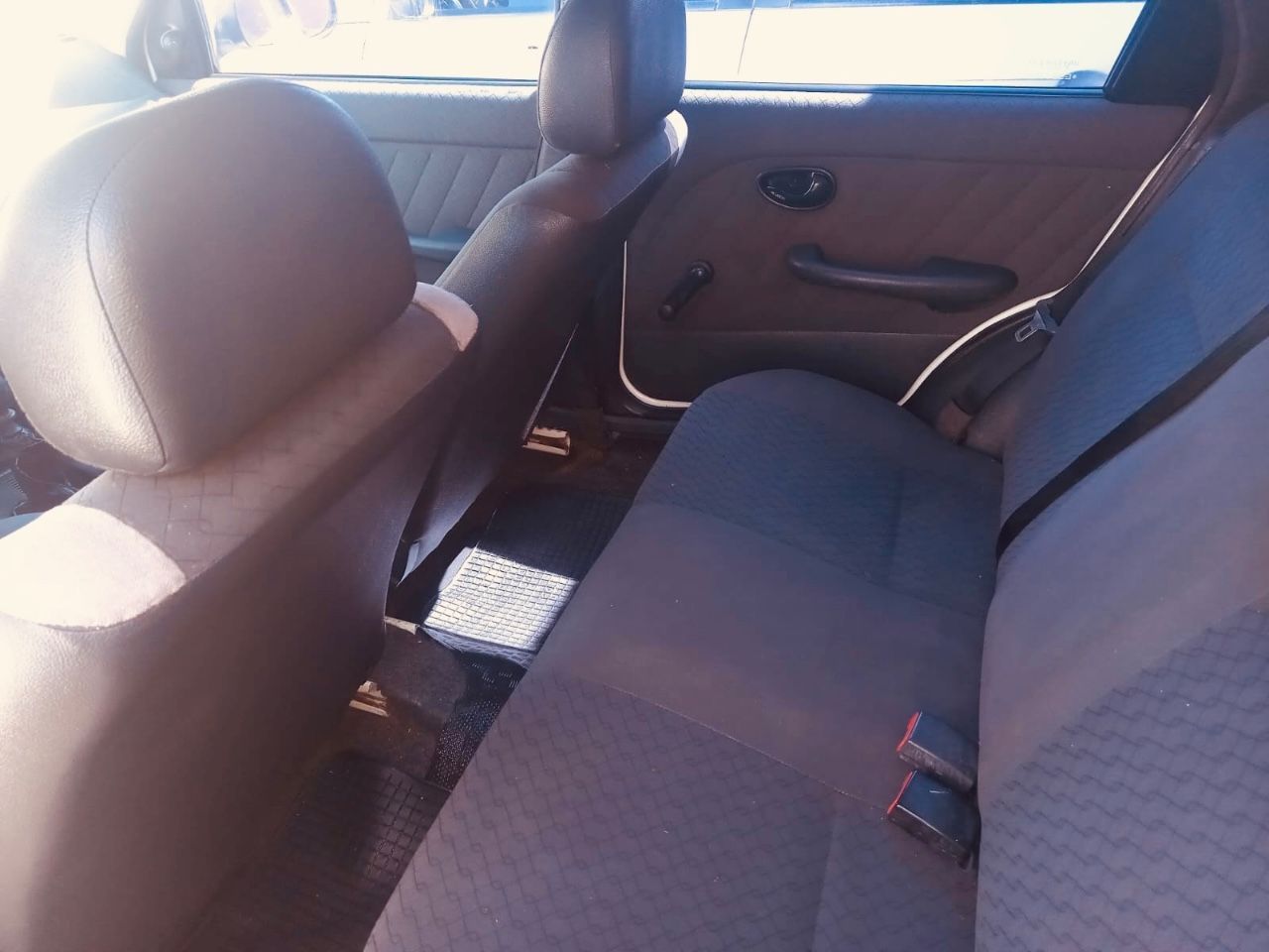 Fiat Siena Usado Financiado en Mendoza, deRuedas