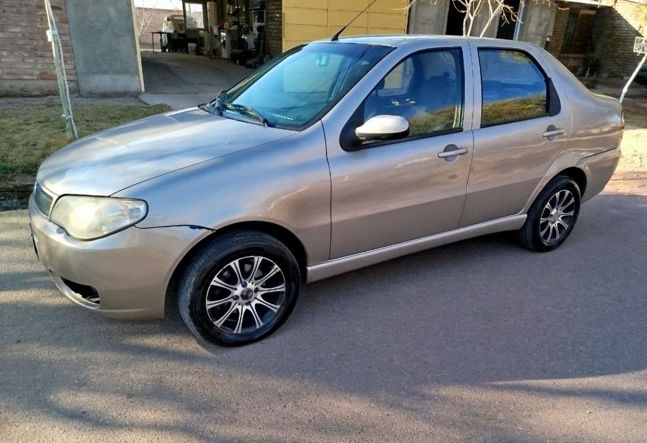 Fiat Siena Usado en Mendoza, deRuedas