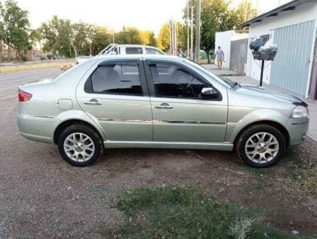 Fiat Siena Usado en Mendoza, deRuedas