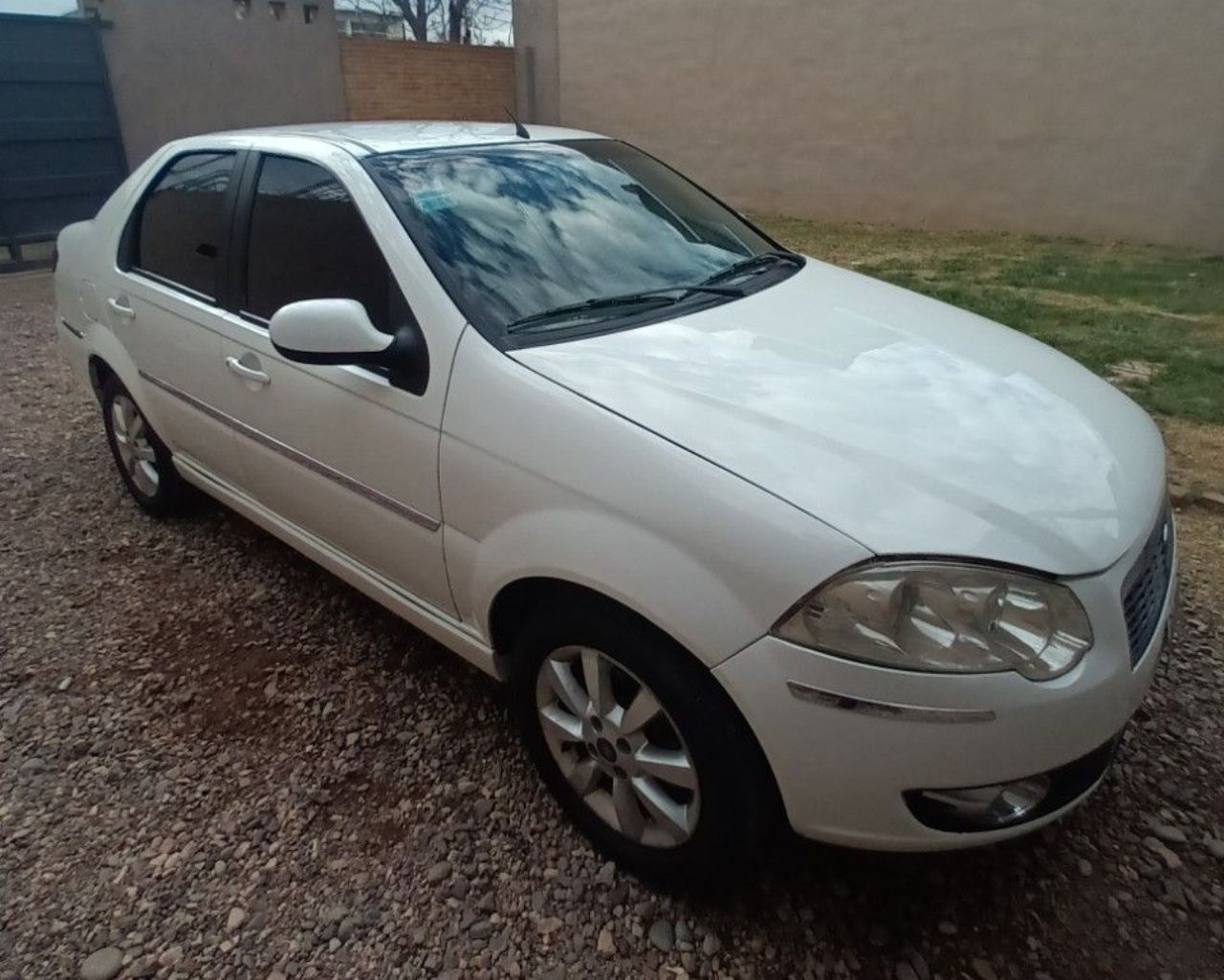 Fiat Siena Usado en Mendoza, deRuedas
