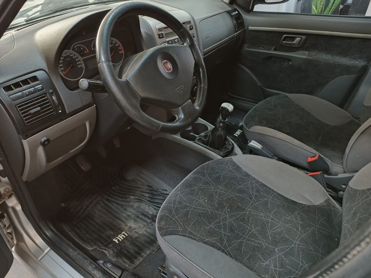 Fiat Siena Usado Financiado en Córdoba, deRuedas