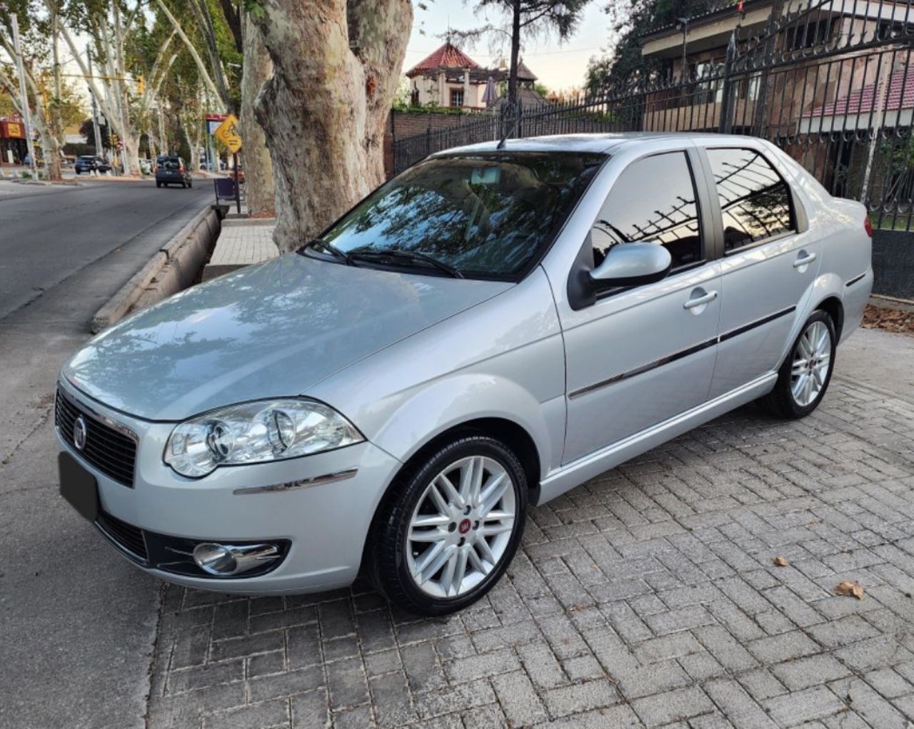 Fiat Siena Usado en Mendoza, deRuedas