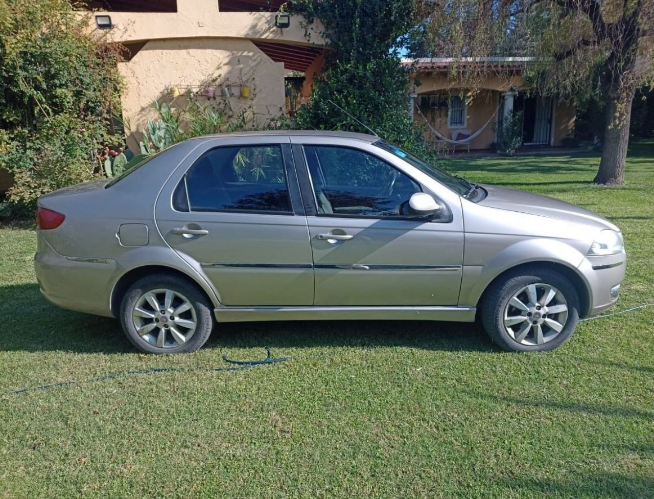 Fiat Siena Usado en Mendoza, deRuedas