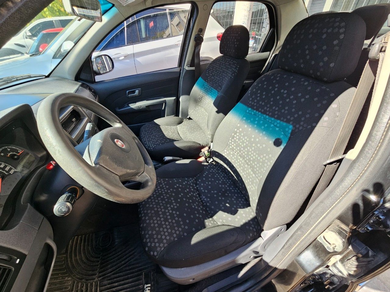Fiat Siena Usado Financiado en Mendoza, deRuedas