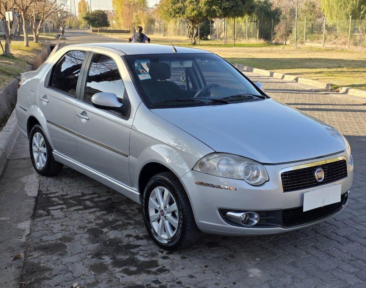 Fiat Siena Usado en Mendoza, deRuedas